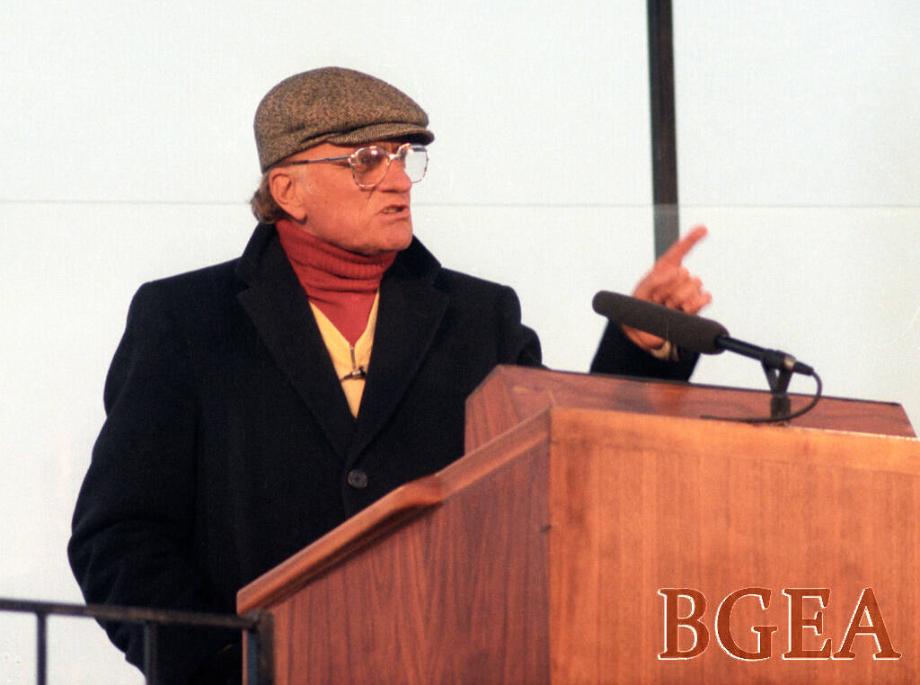 Billy Graham in the Pulpit, 1984 (1804585)